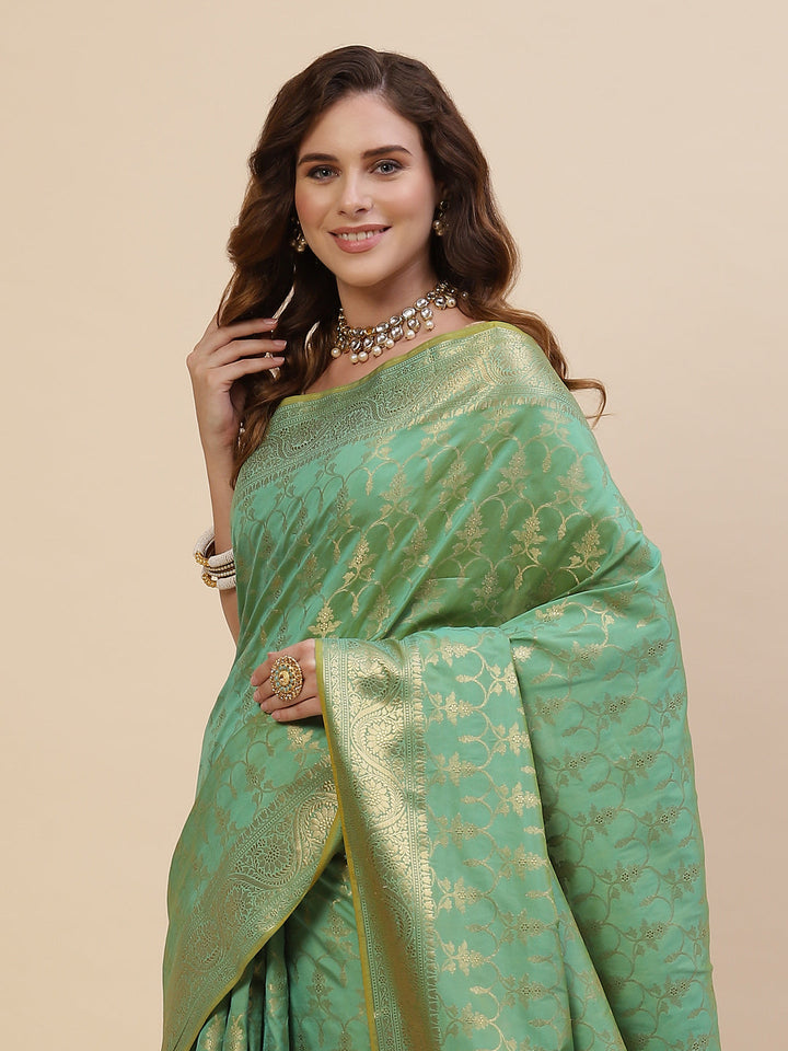 Zari Jaal Banarasi Woven Saree