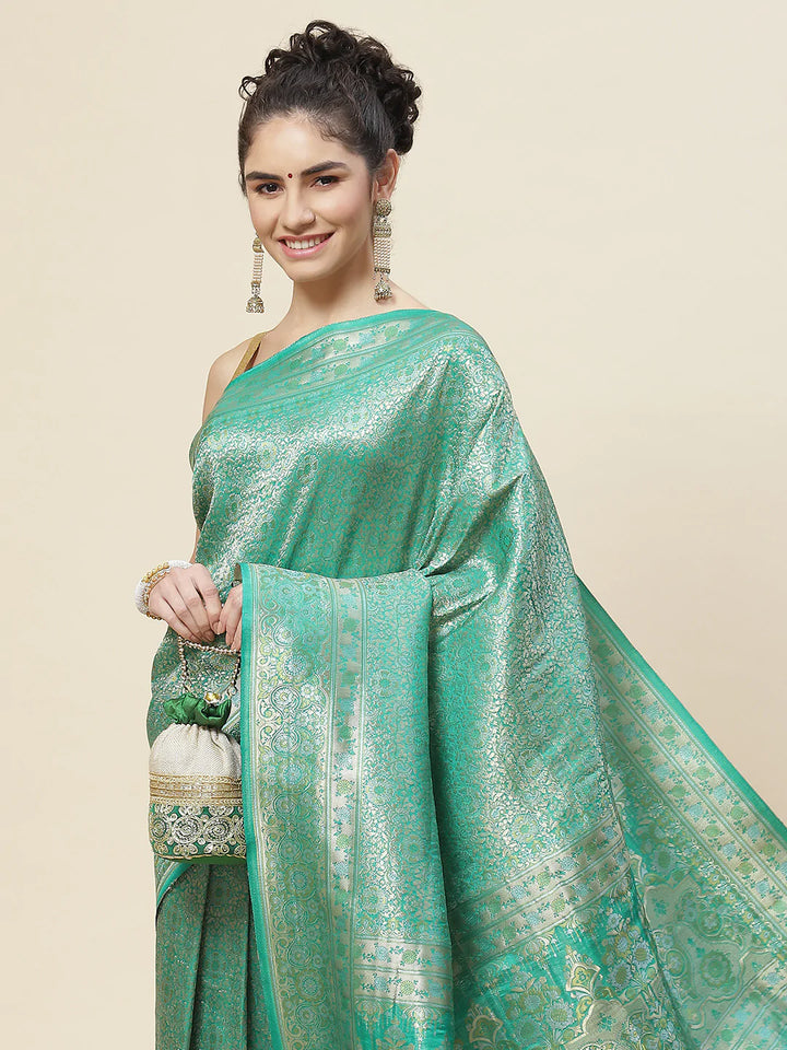 Zari Jaal Handloom Woven Saree