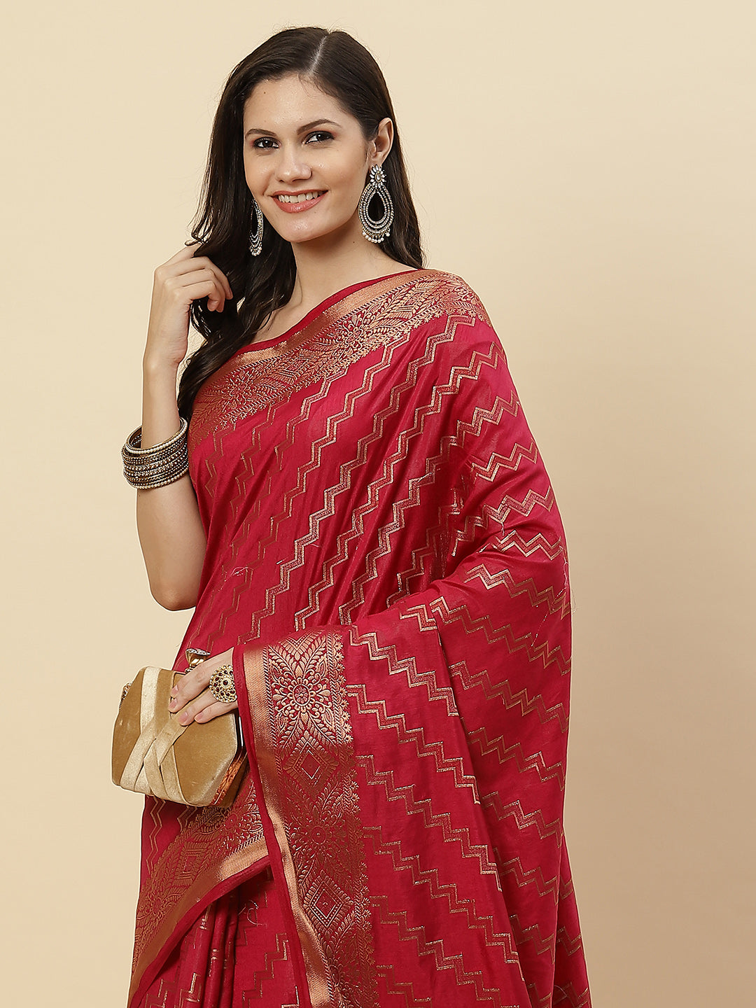 Zari Jaal Art Handloom Woven Saree