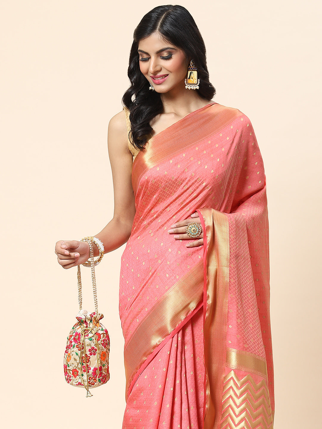 Zari Booti Handloom Woven Saree