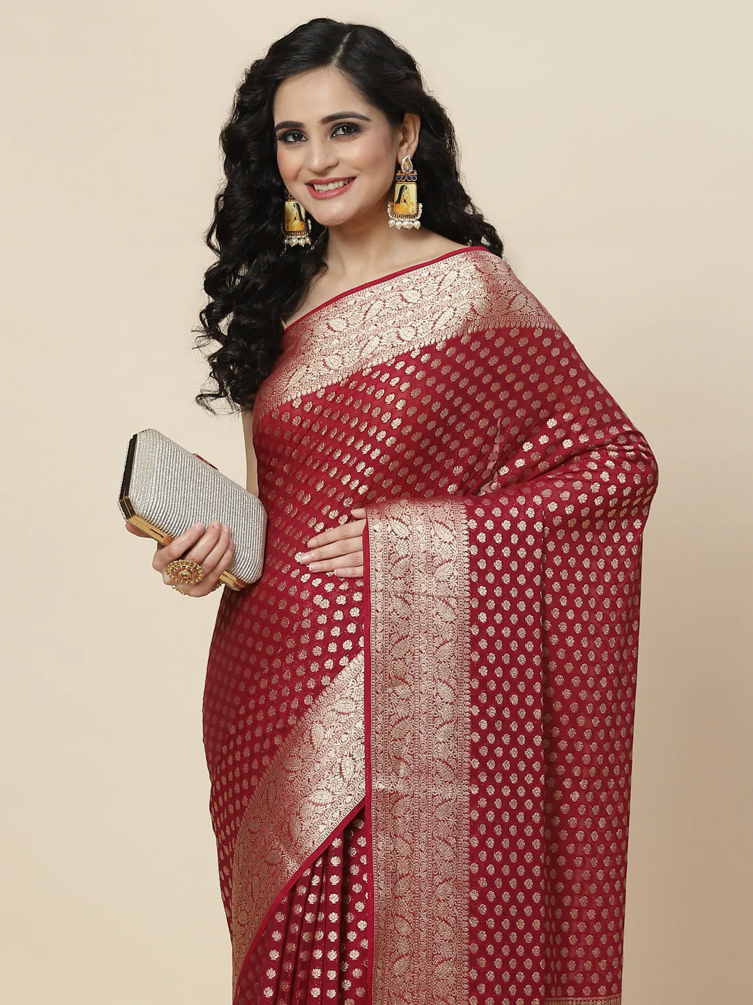 Zari Booti Georgette Plain saree