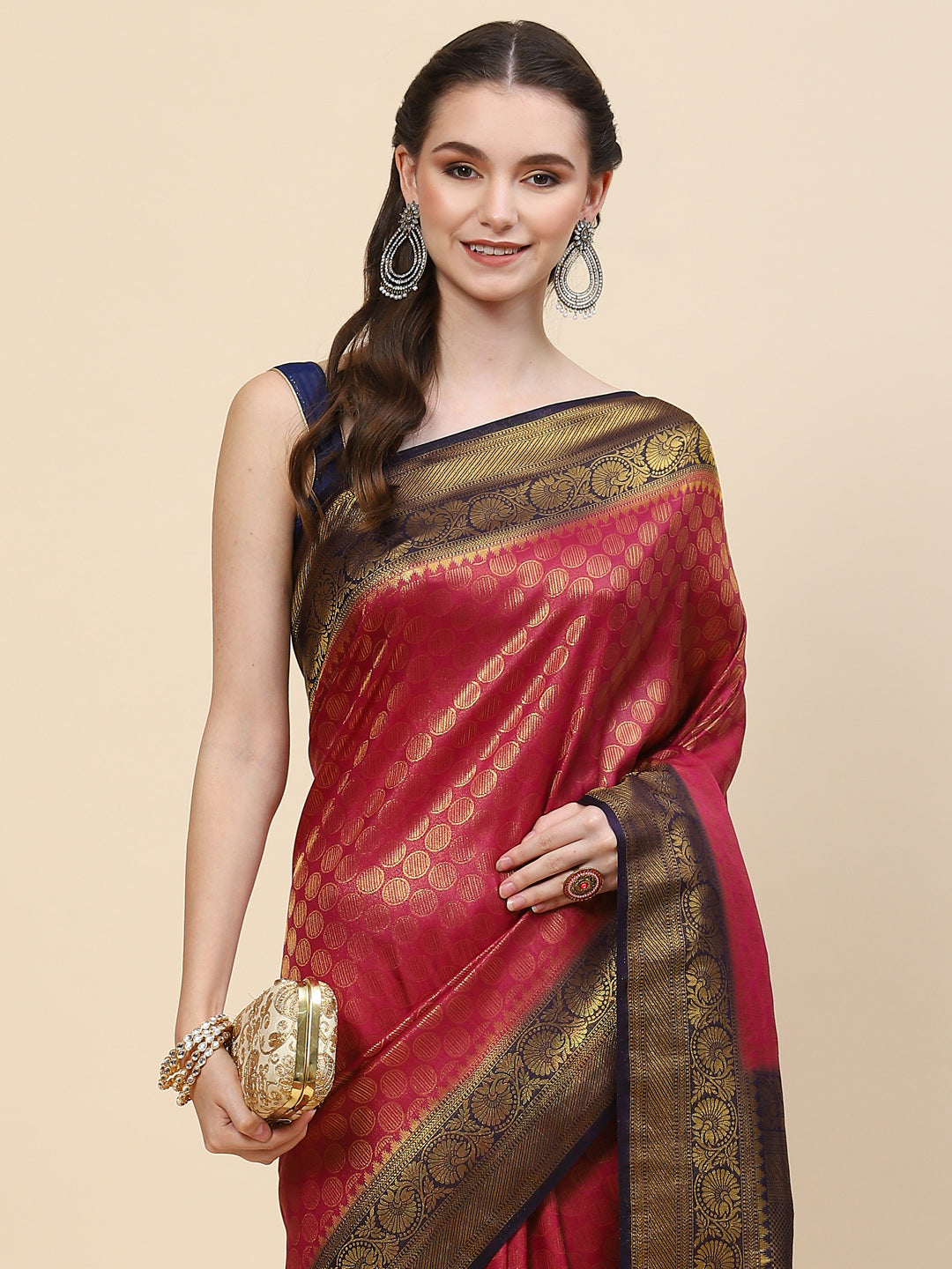 Zari Jaal Handloom Woven Saree