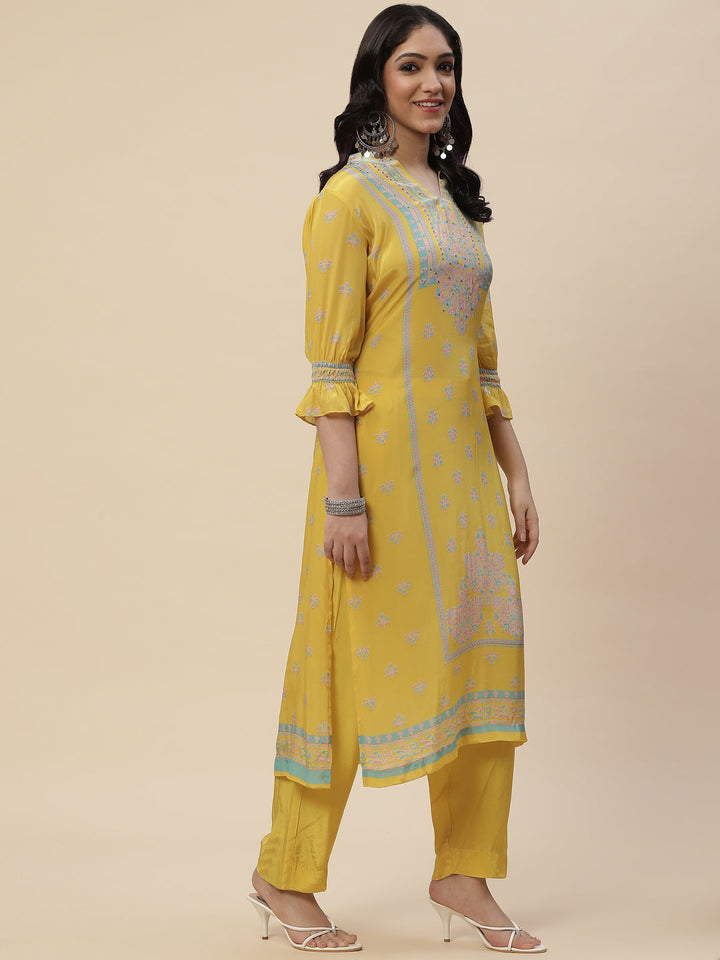 Sequin Printed Crepe Kurta With Pants