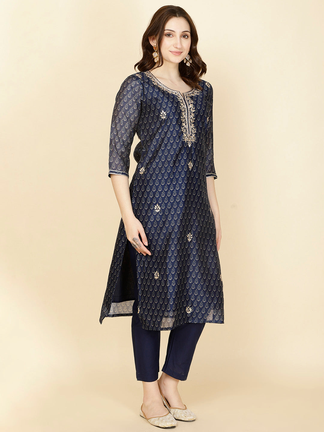 Floral Printed Chanderi Kurta With Pants