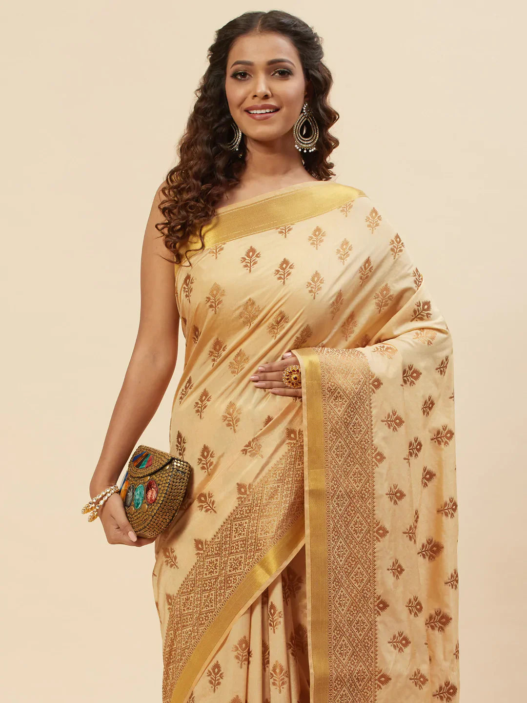 Zari Booti Handloom Woven Saree
