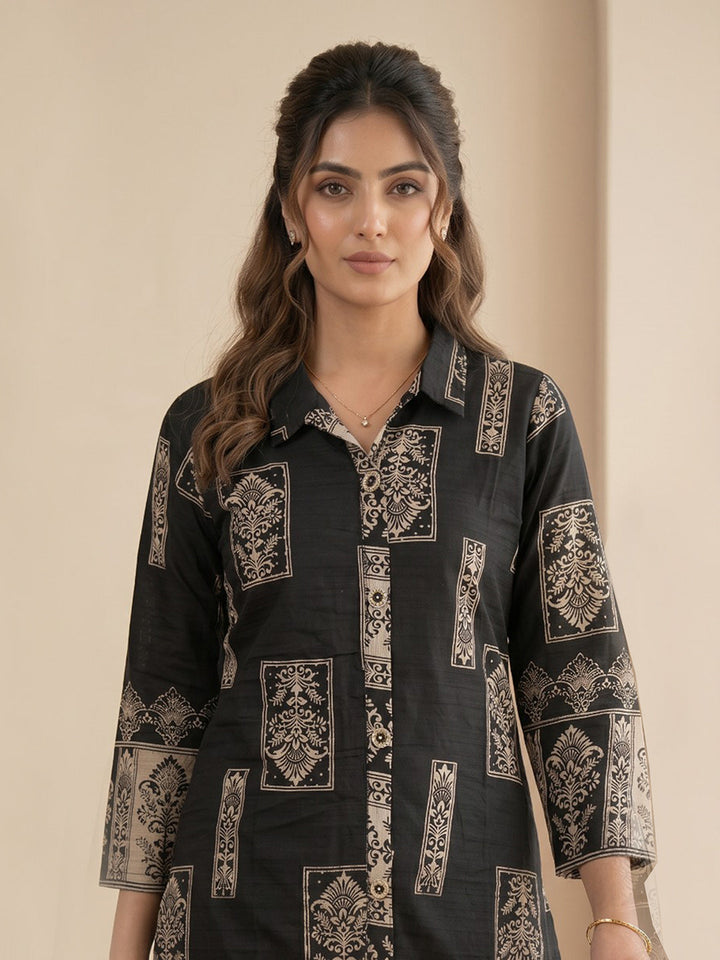 Embroidery Cotton Blend Kurta Set