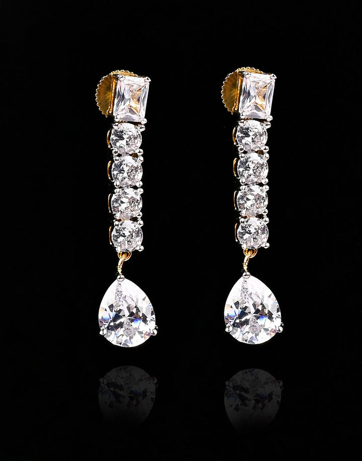Gold Plated Earring embellished With Diamond Stone