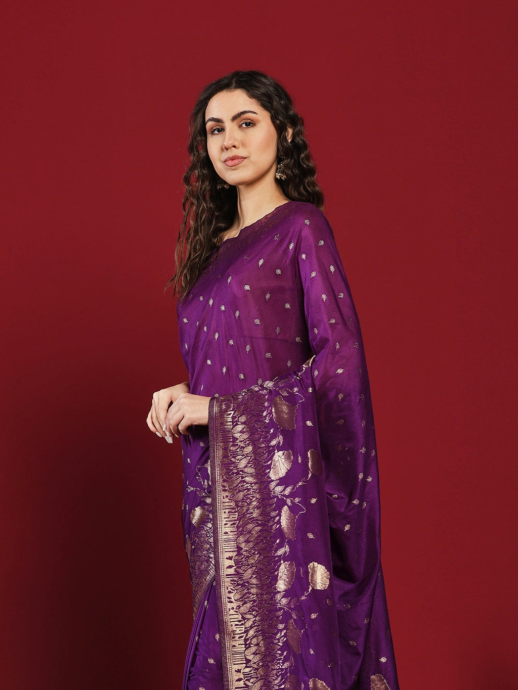 Plain Crepe Saree