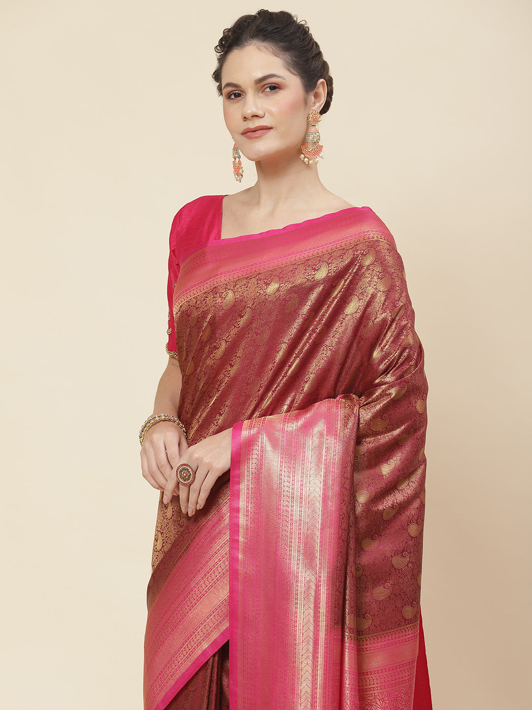 Zari Jaal Woven Handloom Saree