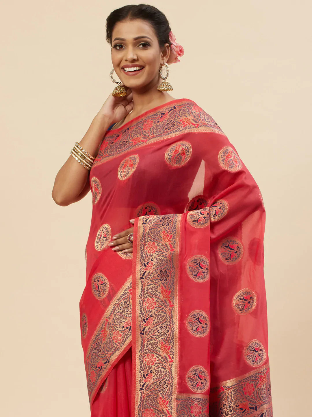 Zari Booti Handloom Woven Saree