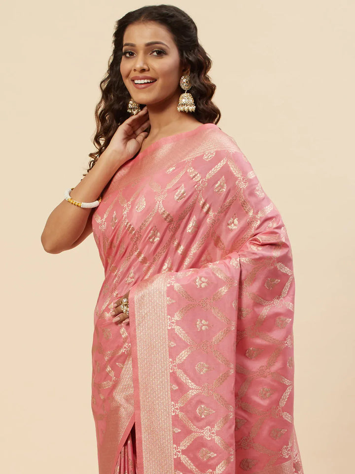 Zari Jaal Handloom Woven Saree