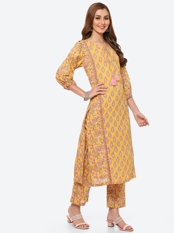Floral Printed Cotton Kurta With Pant