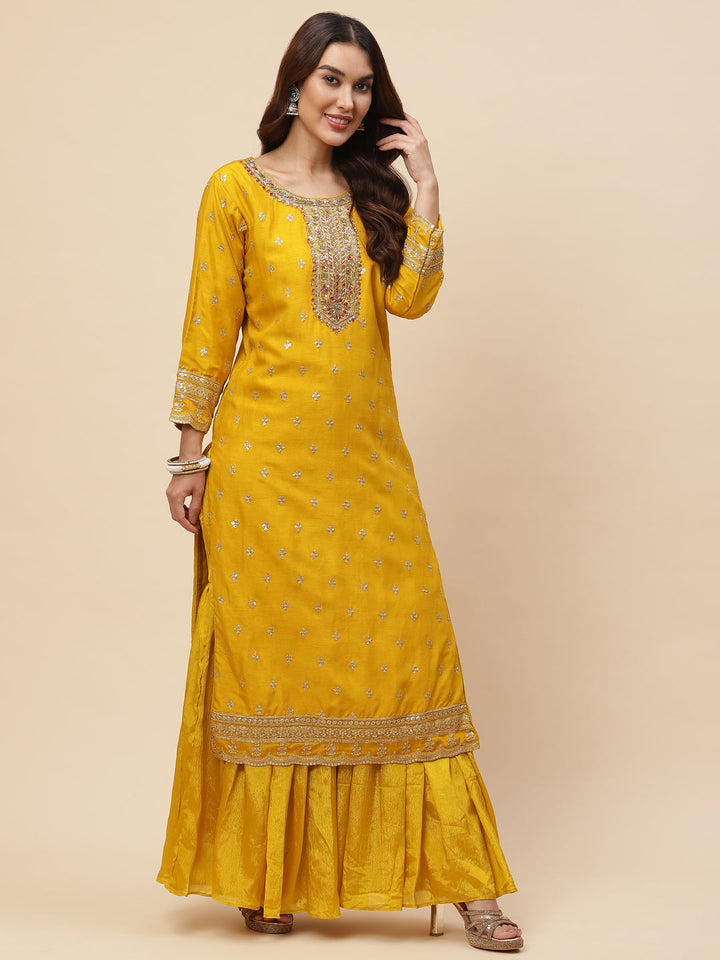 Zari Booti Handloom Kurta With Garara &amp; Dupatta