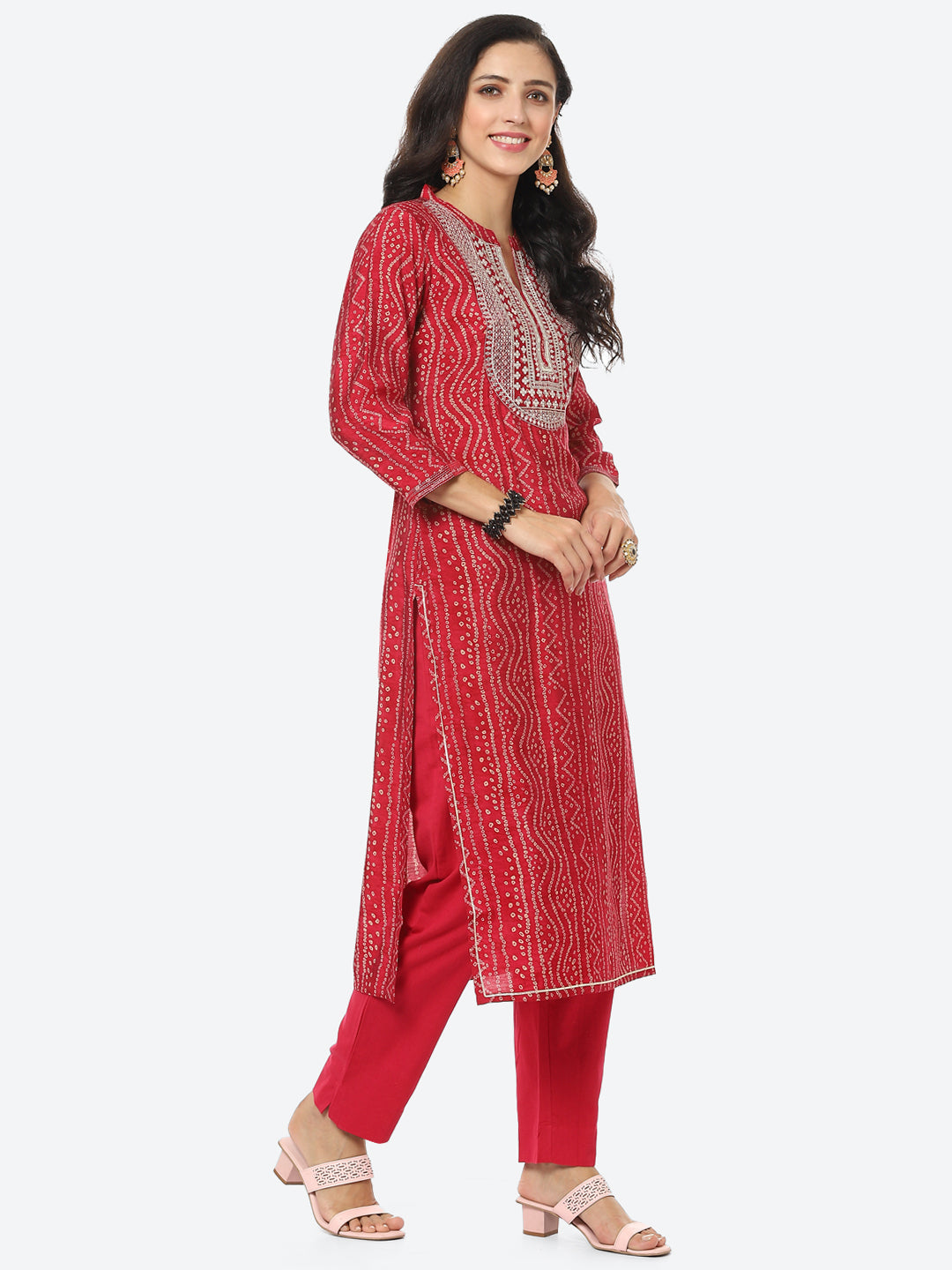 Zari Embroidered Bandhej Printed Muslin Kurti With Pant