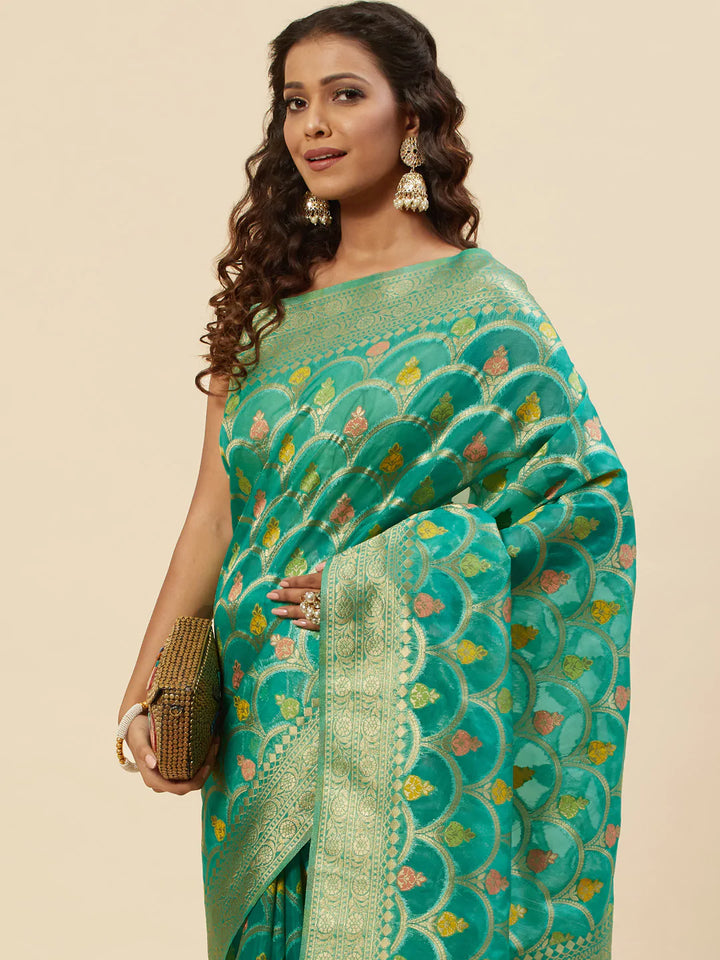 Zari Jaal Handloom Woven Saree