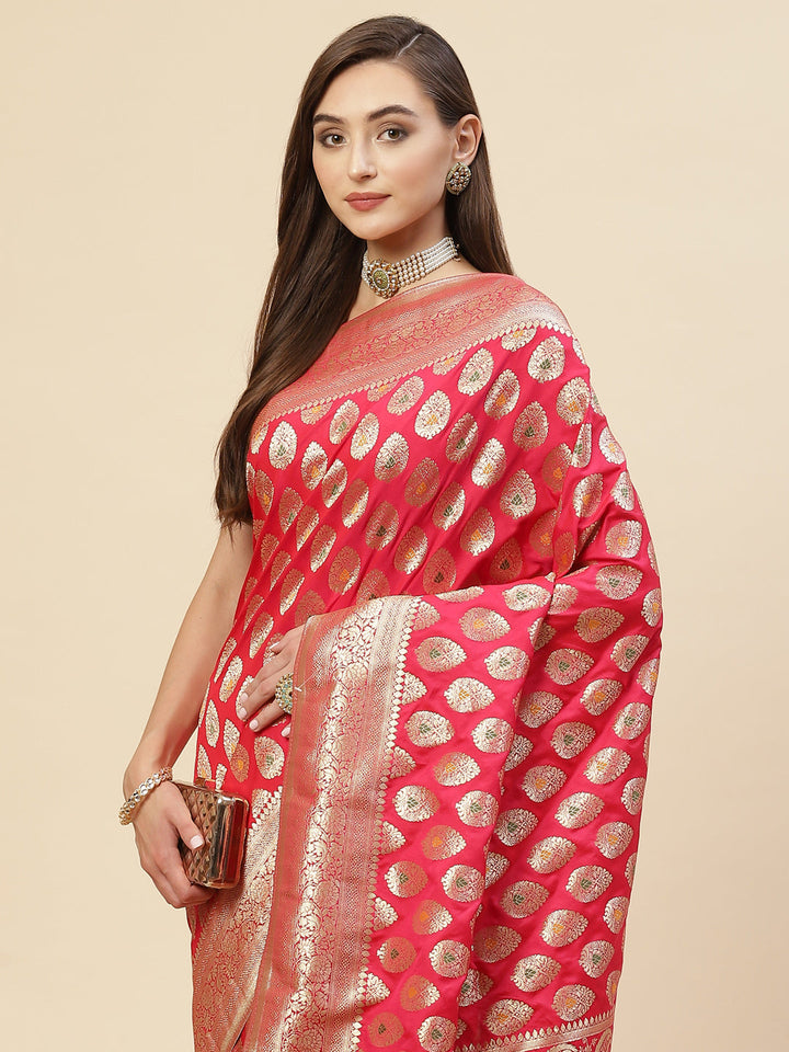 Zari Border Booti Handloom Woven Saree