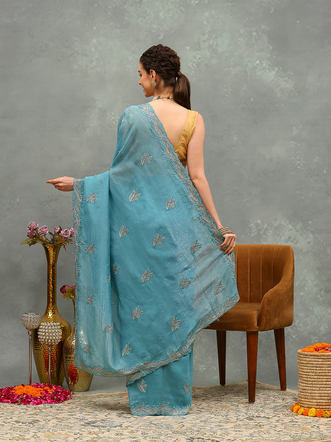 Thread Embroidered Chiffon Saree