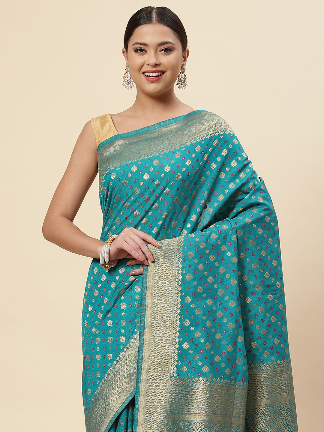 Zari Border Booti Handloom Woven Saree