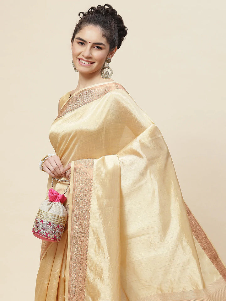 Zari Border Booti Handloom Woven Saree