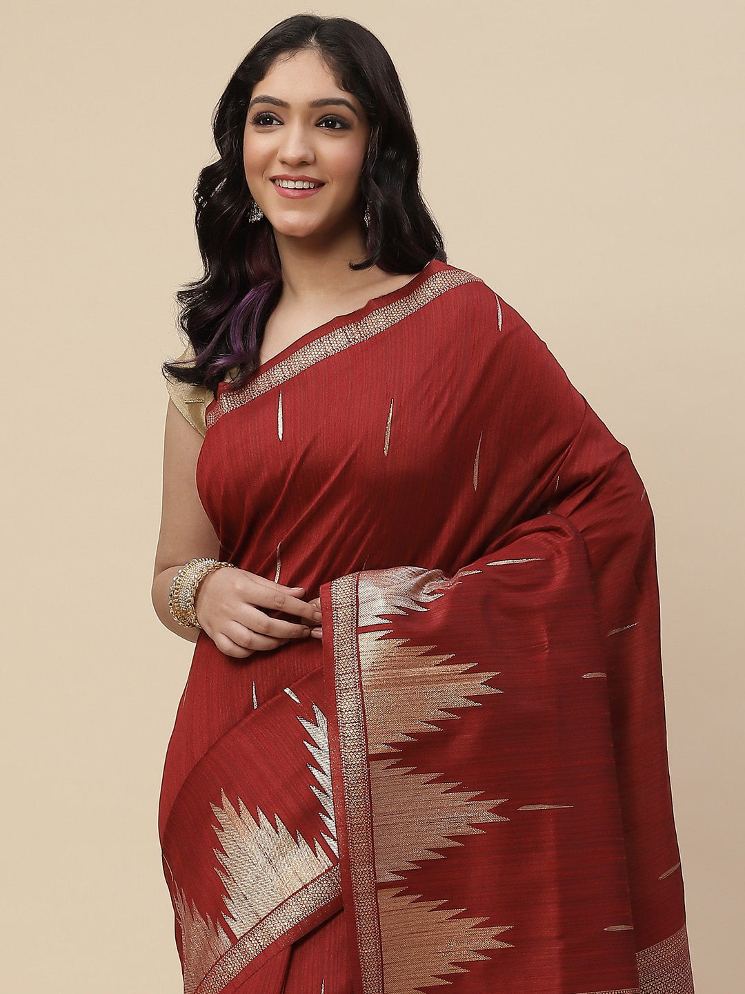 Zari Border Booti Tussar Woven Saree
