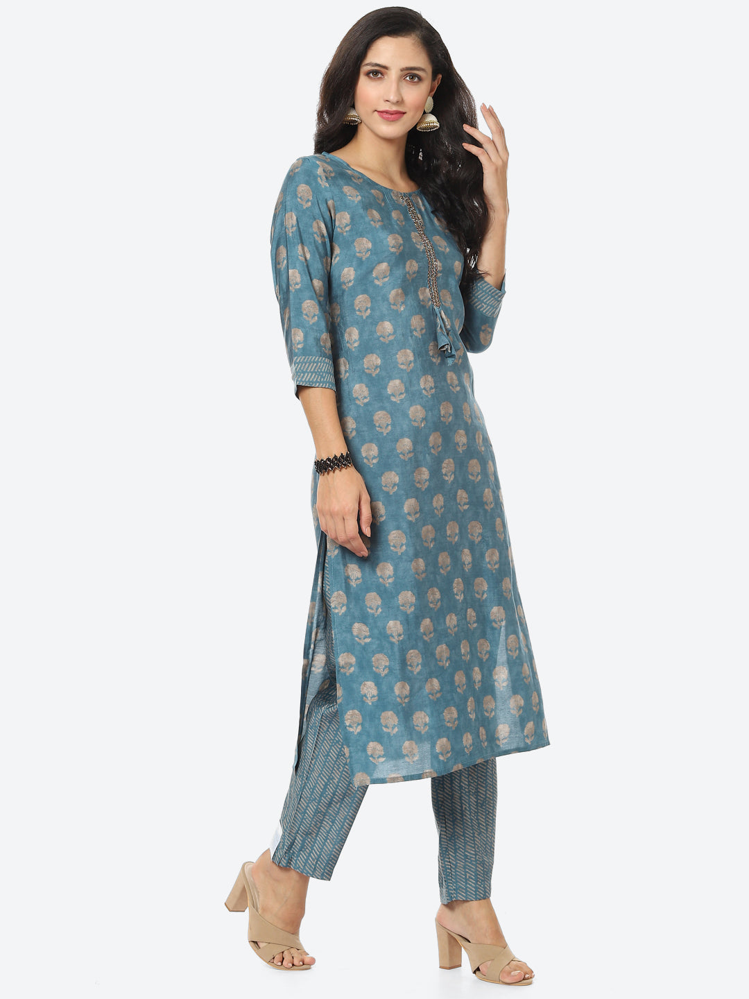 Floral Printed Muslin Kurti With Pant