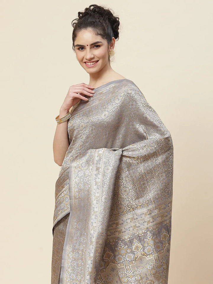 Zari Jaal Handloom Woven Saree
