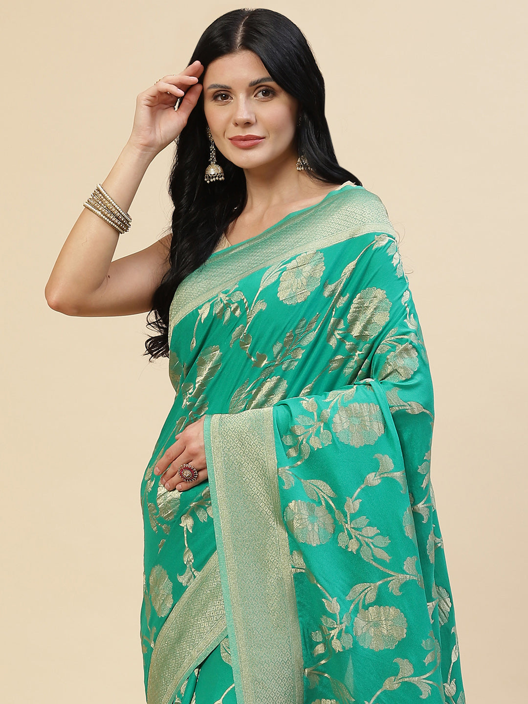 Floral Zari Jaal Crepe Plain Saree
