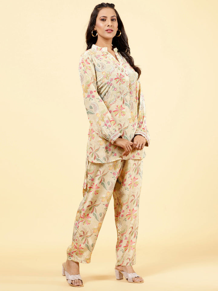 Printed Crepe Kurta With Pants