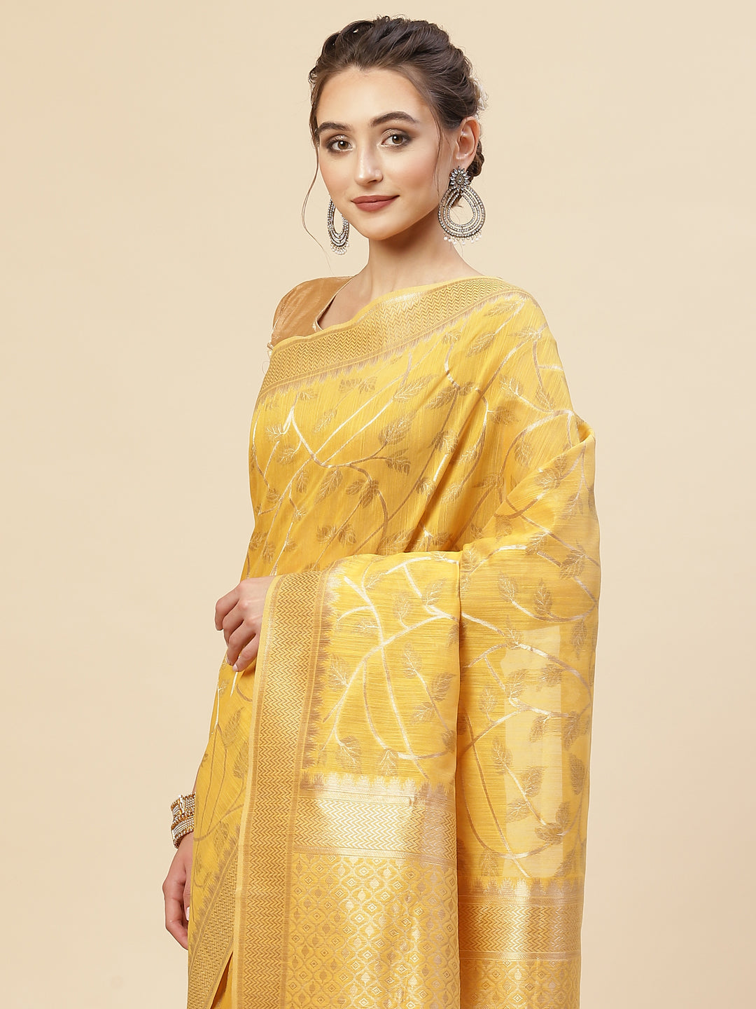 Zari Border Booti Cotton Woven Saree