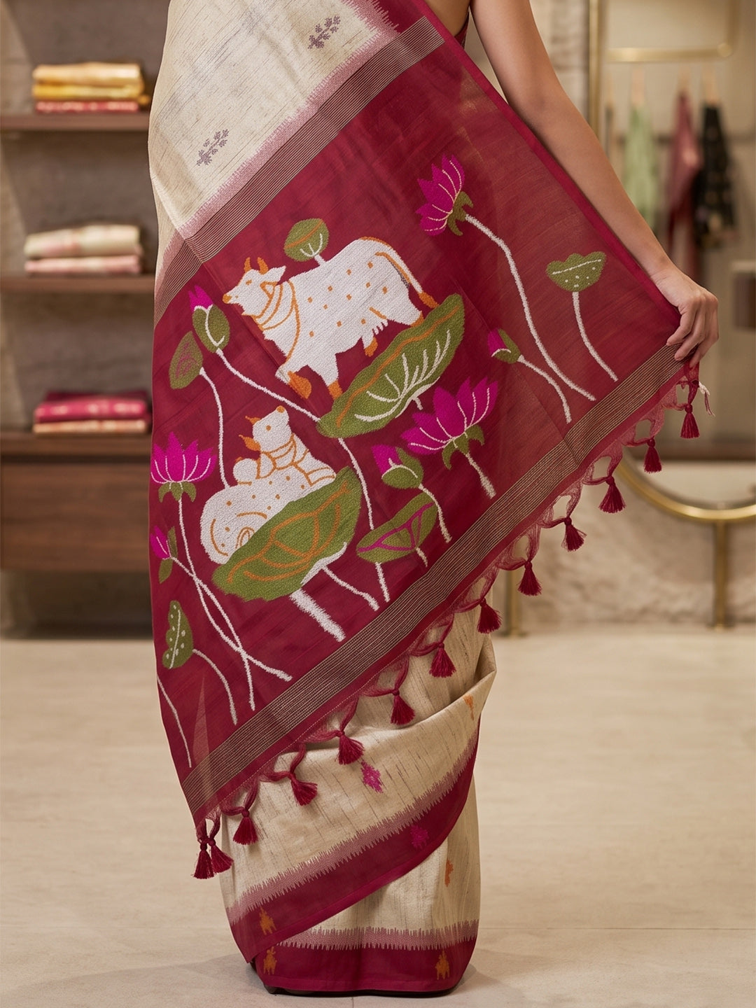 Off-White-Red Cotton Blend Woven Saree