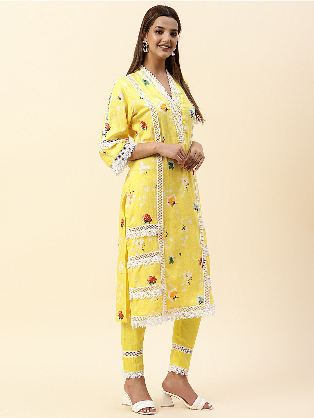 Floral Printed Cotton Kurta With Pants