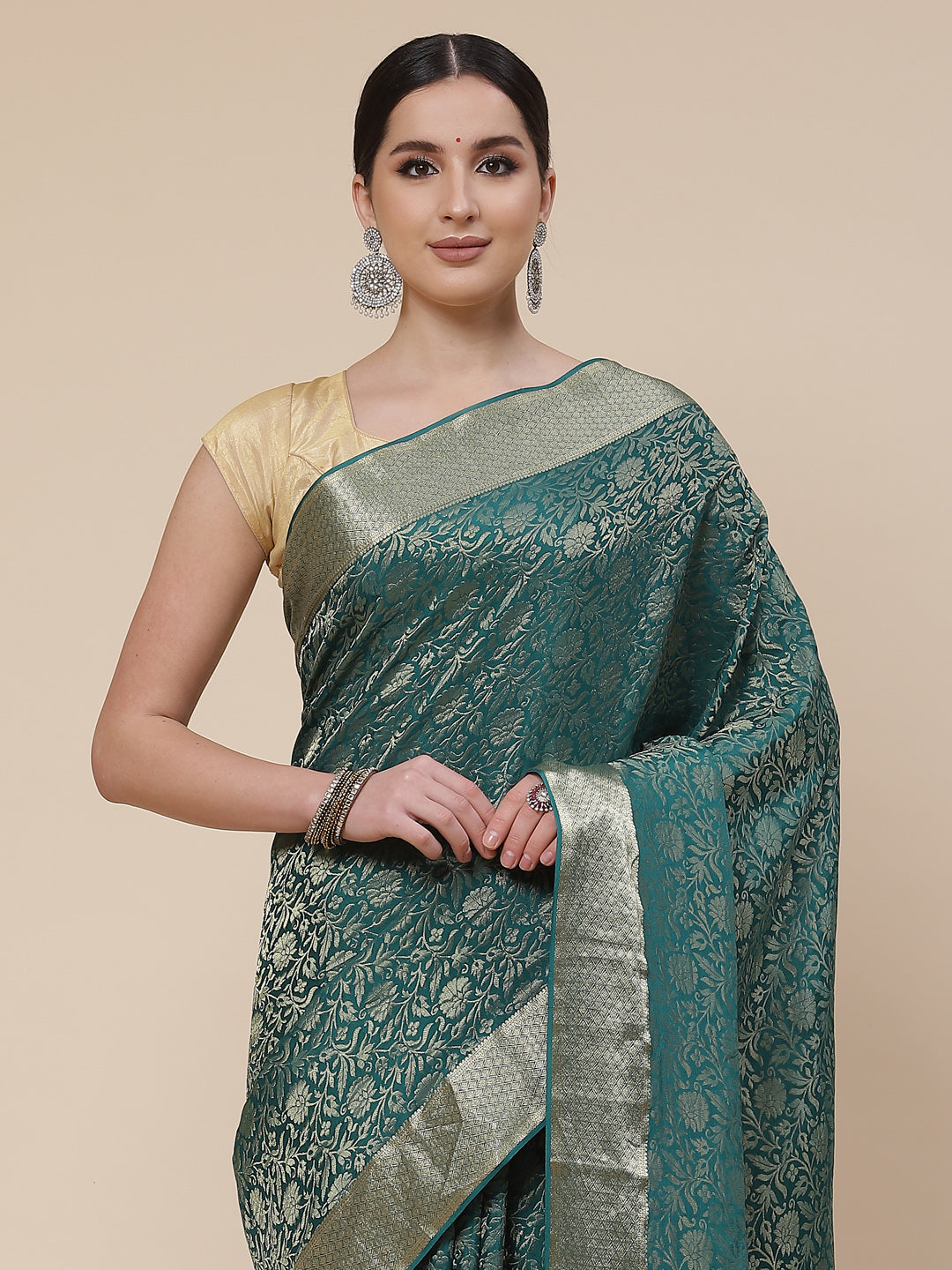 Zari Zaal Banarasi Woven Saree