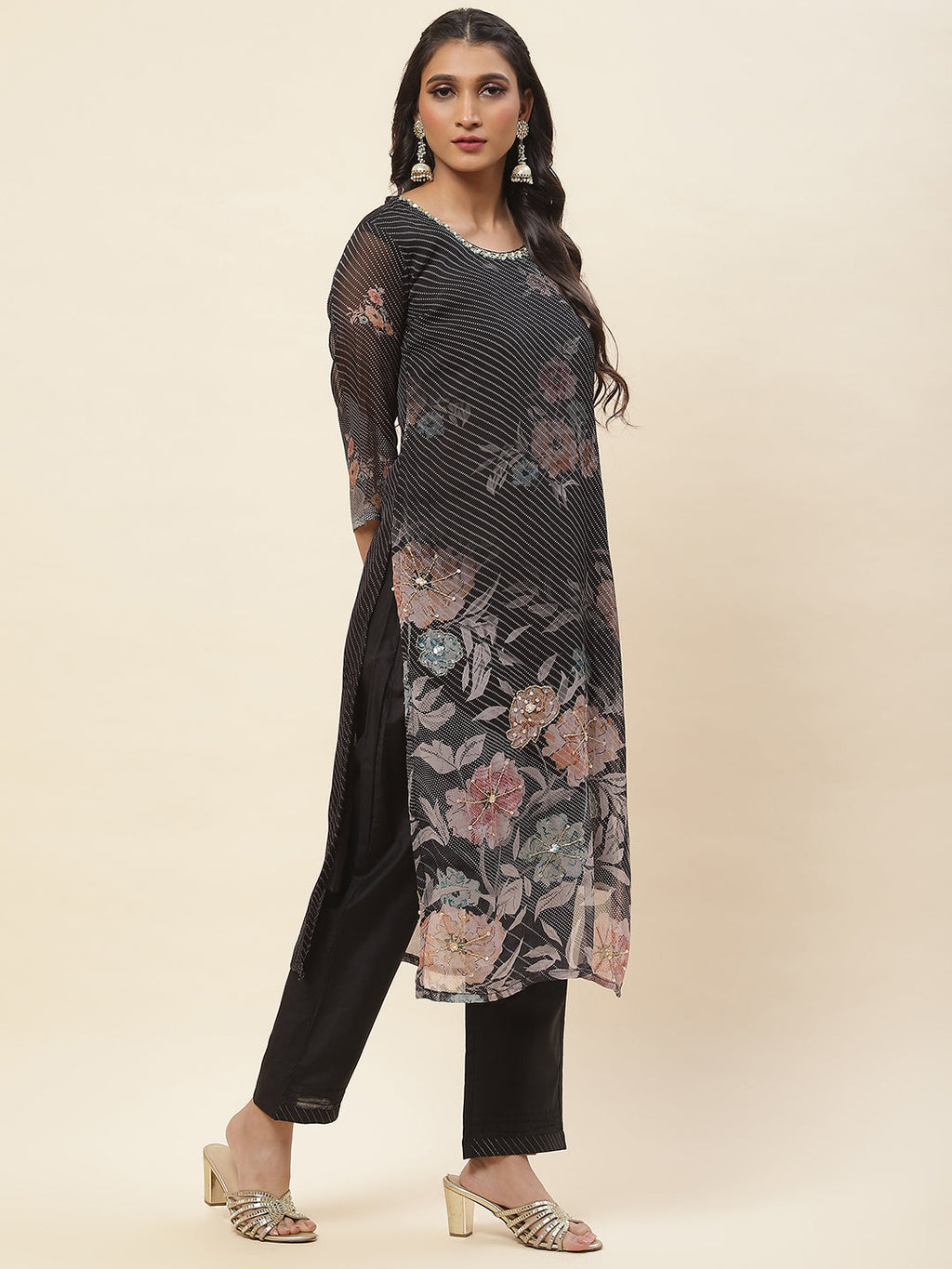 Floral Printed Georgette Kurta With Pants & Dupatta
