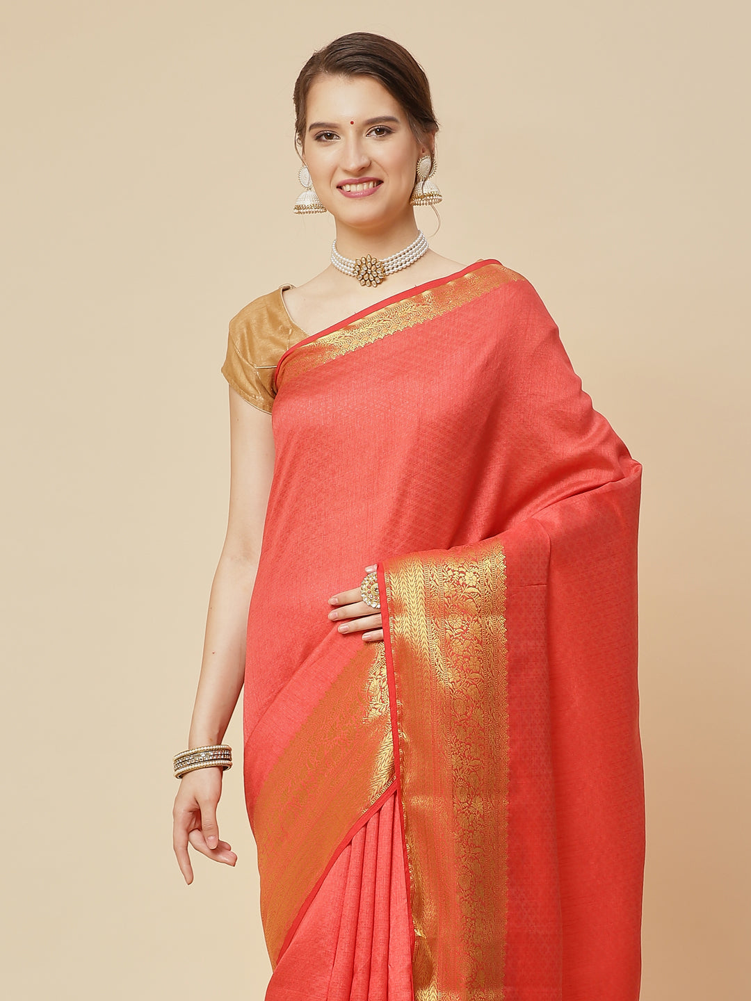 Plain Zari Border Art Handloom Woven Saree