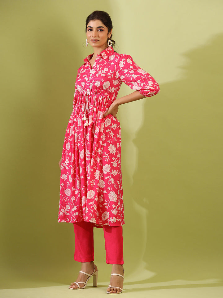 Floral Printed Muslin Kurta With Pants