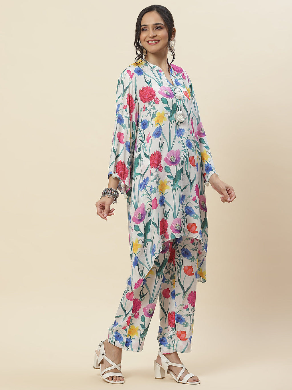 Floral Printed Muslin Kurti With Pants