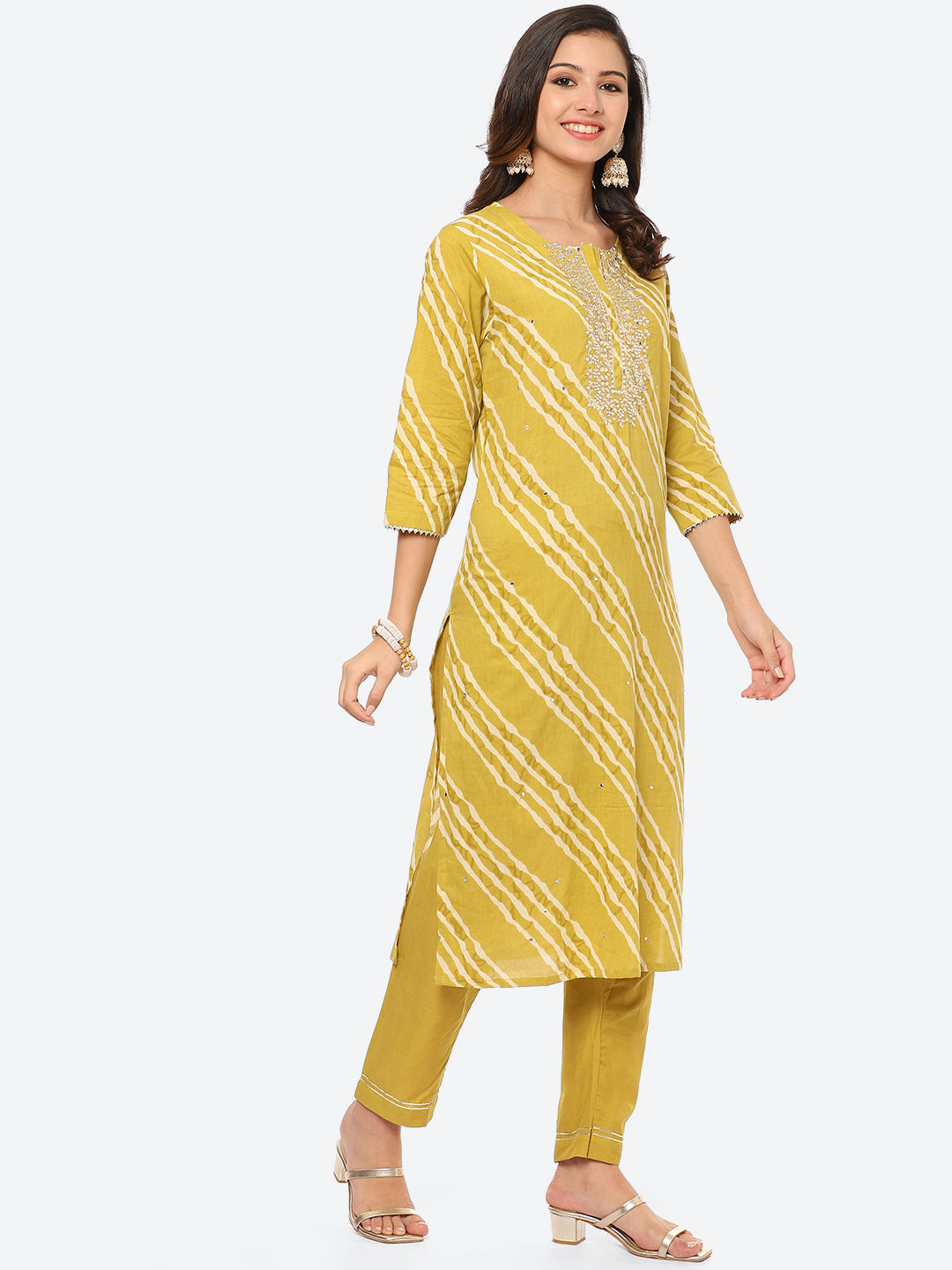 Neck Embroidered Patti Cotton Kurta With Pant