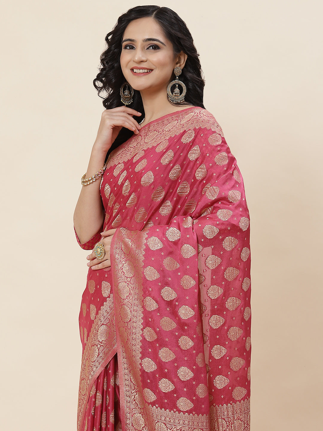 Zari Border Plain Georgette Saree