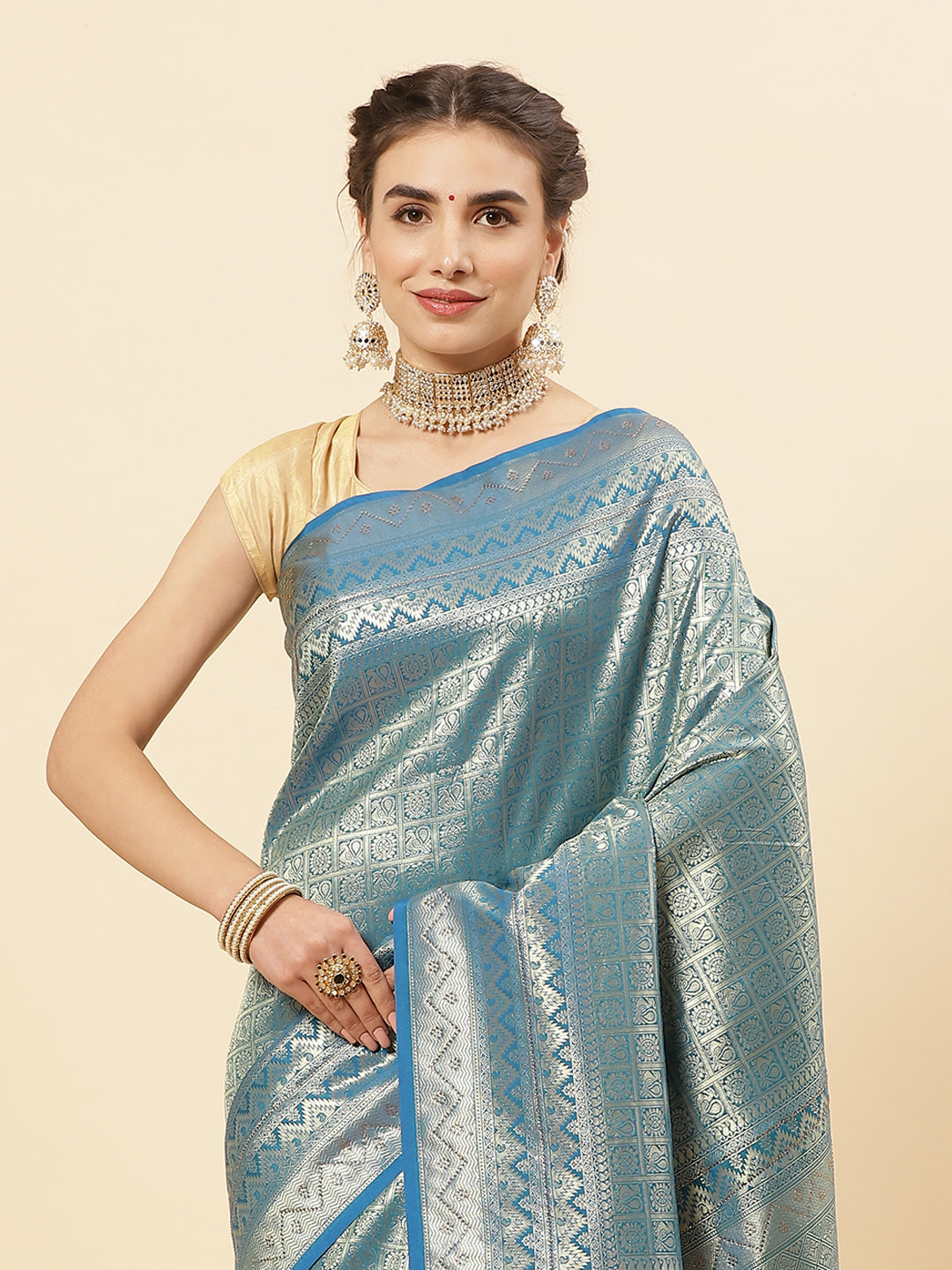 Art Handloom Saree with Brocade Zari Jaal Border
