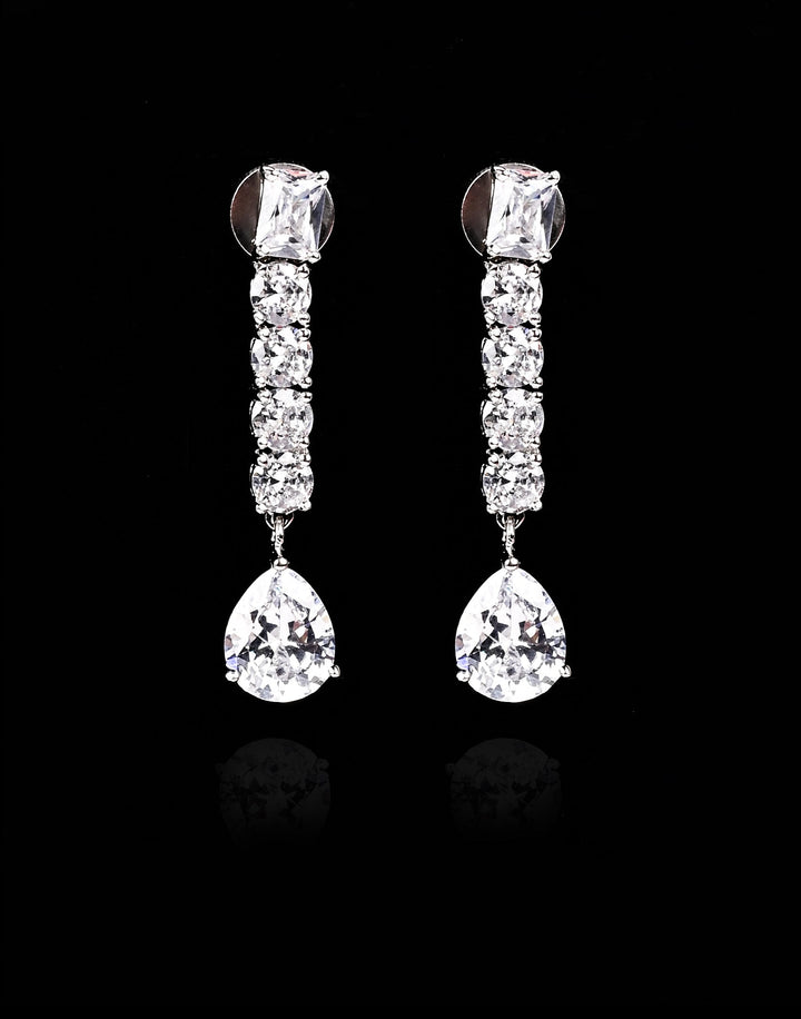 Gold Plated Earring embellished With Diamond Stone