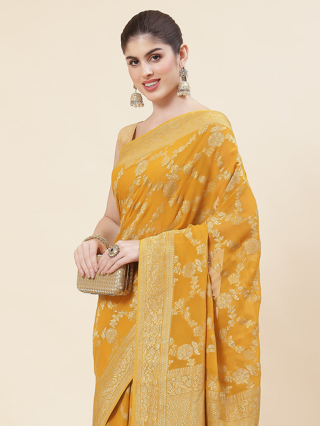 Floral Zari Jaal Georgette Plain Saree