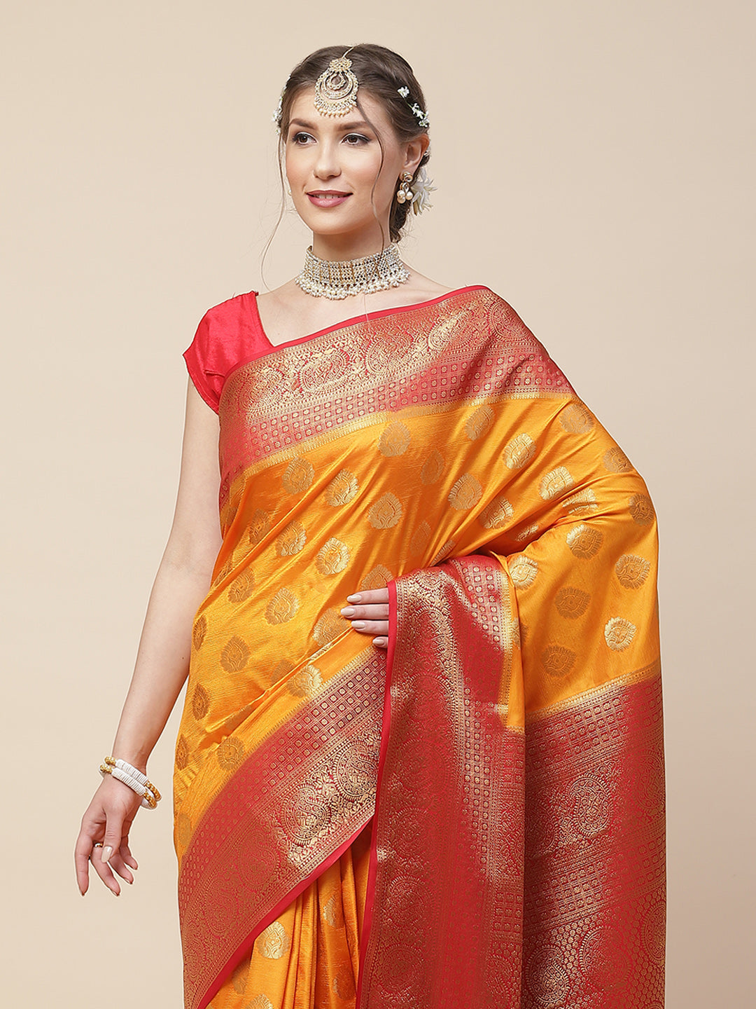 Zari Booti Woven Art Handloom Saree