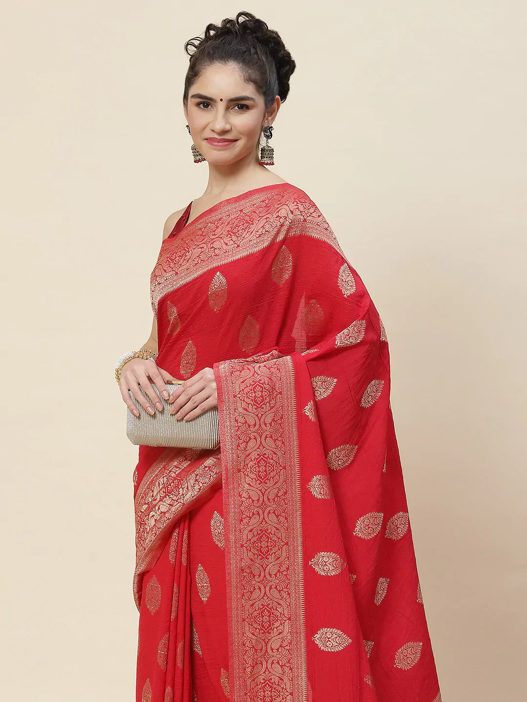 Zari Booti Tussar Plain Saree