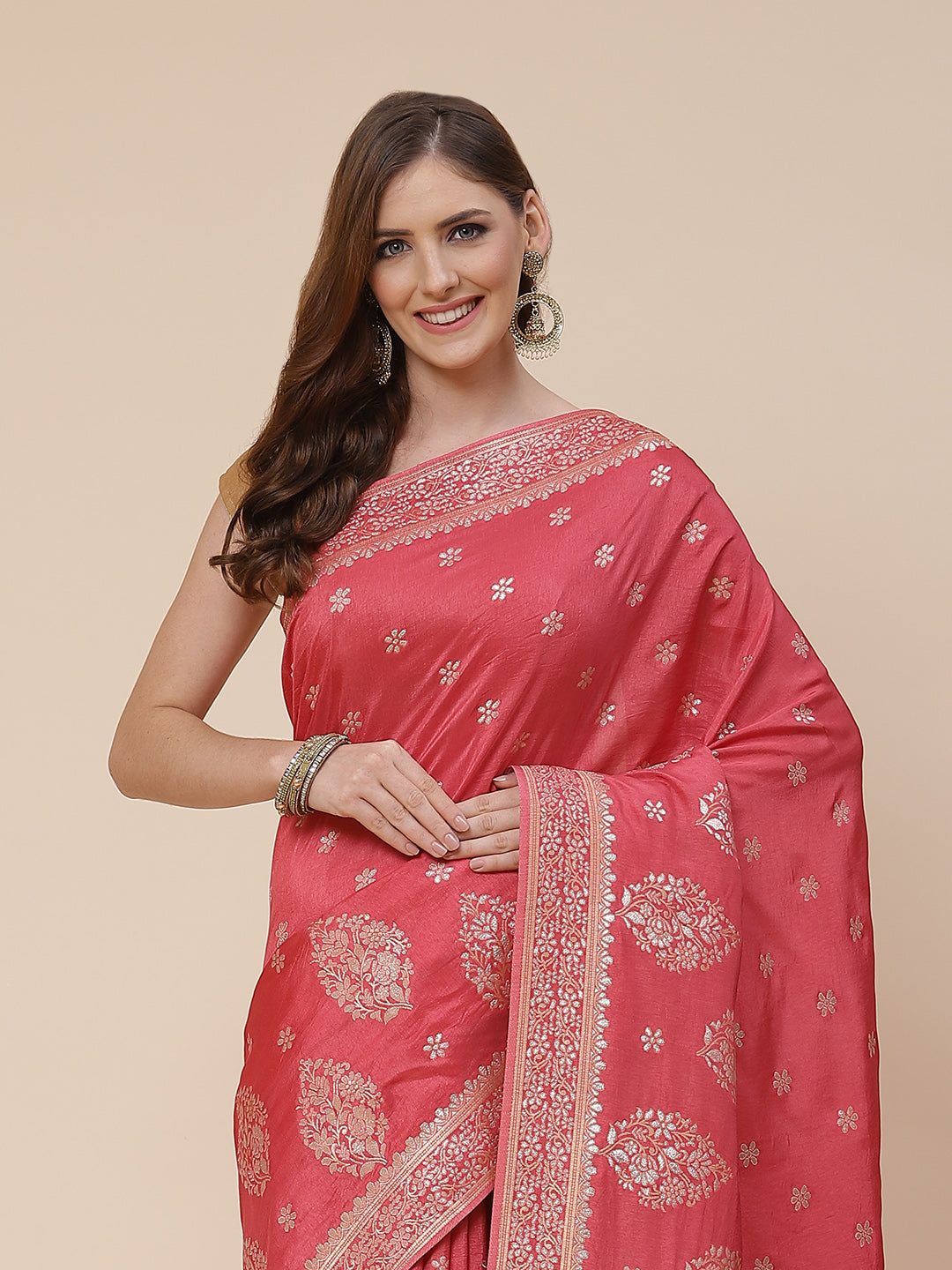 Zari Border Booti Banarasi Woven Saree