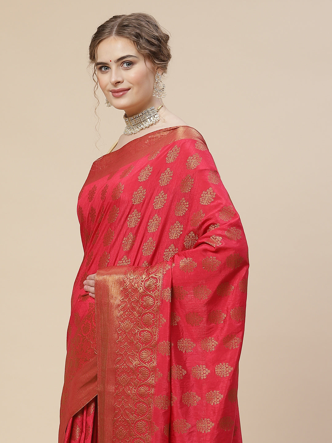 Zari Border Booti Art Handloom Woven Saree