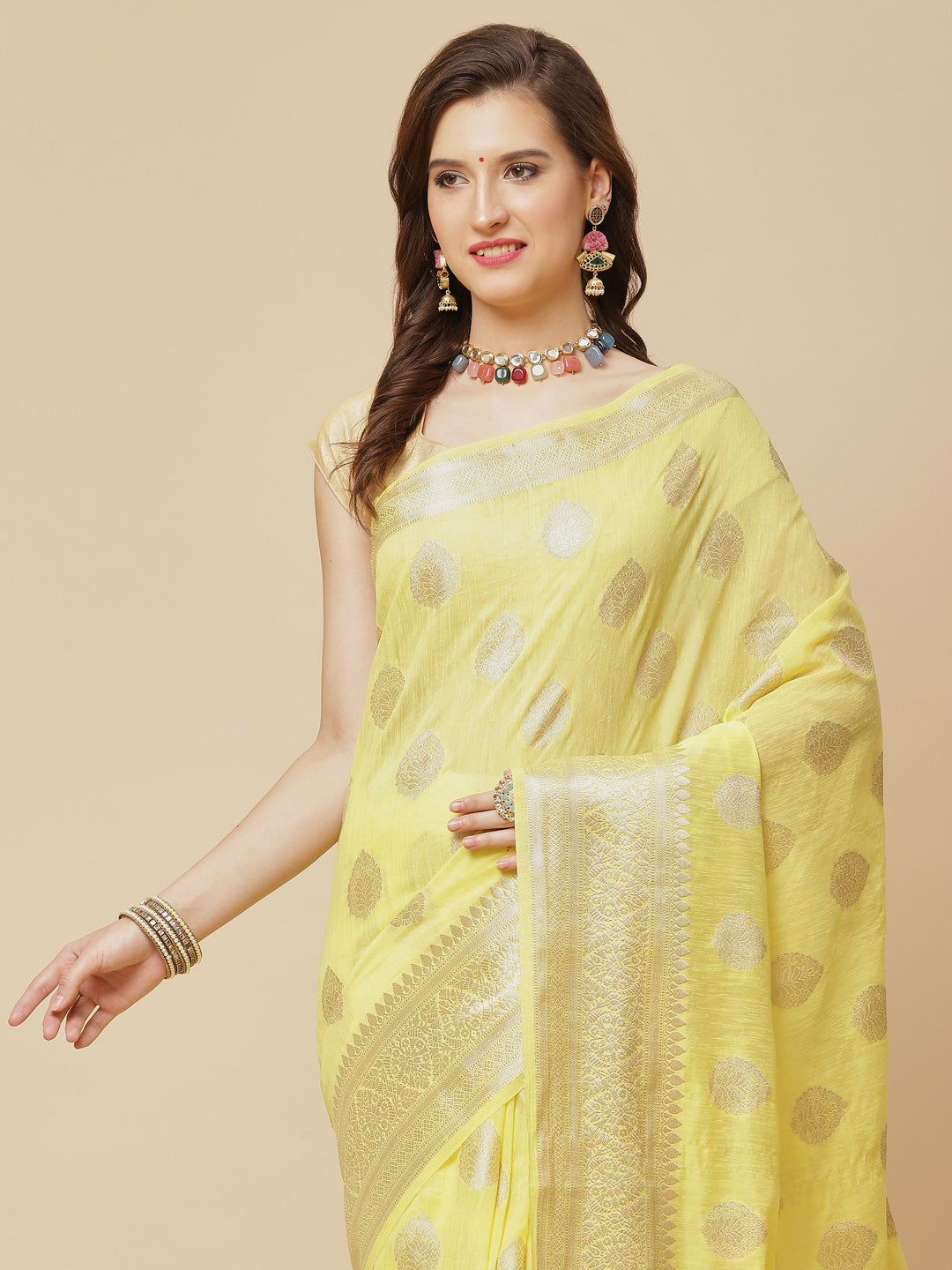 Zari Border Booti Art Handloom Woven Saree
