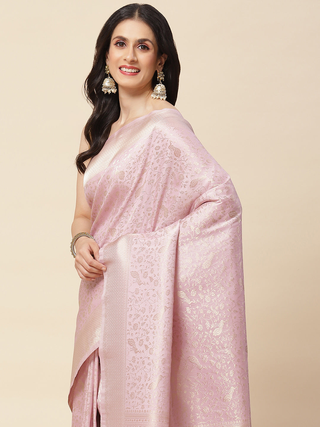 Floral Zari Jaal Woven Handloom Saree