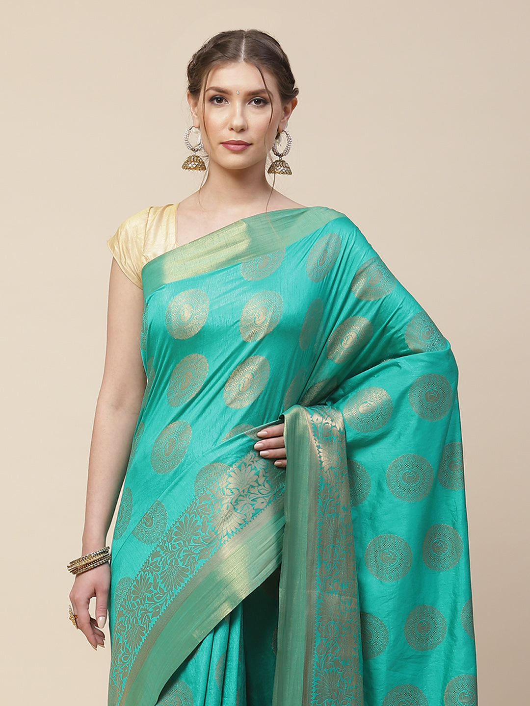 Zari Border Booti Art Handloom Woven Saree