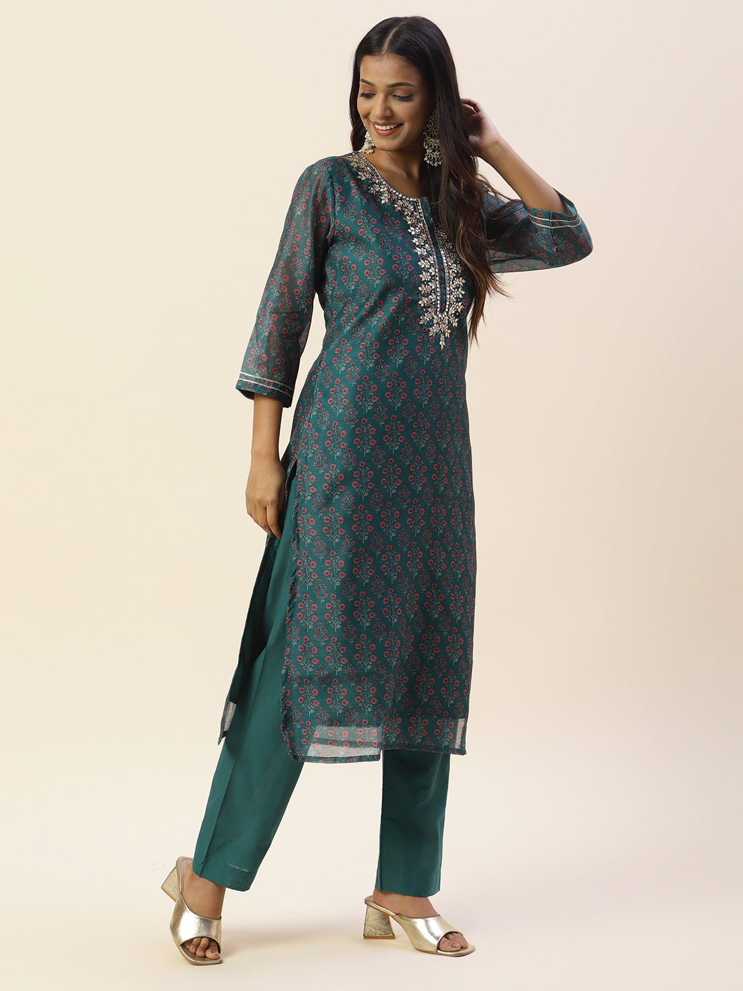 Printed &amp; Yoke Embroidered Chanderi Kurta With Pants