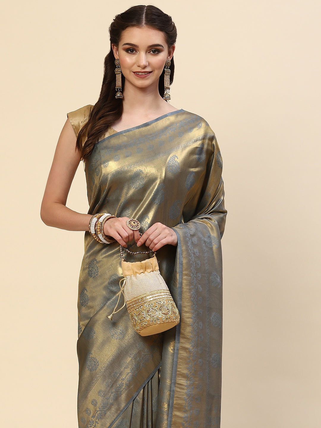 Plain Zari Border Handloom Woven Saree